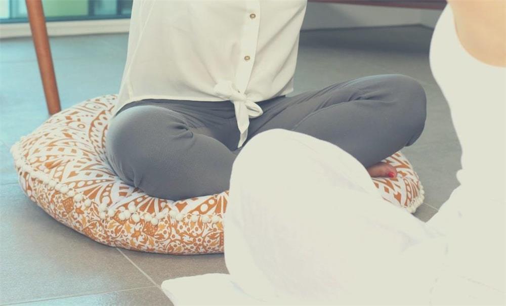 5 meilleurs coussins de méditation pour s'asseoir confortablement [Top 10Top 10 Update]