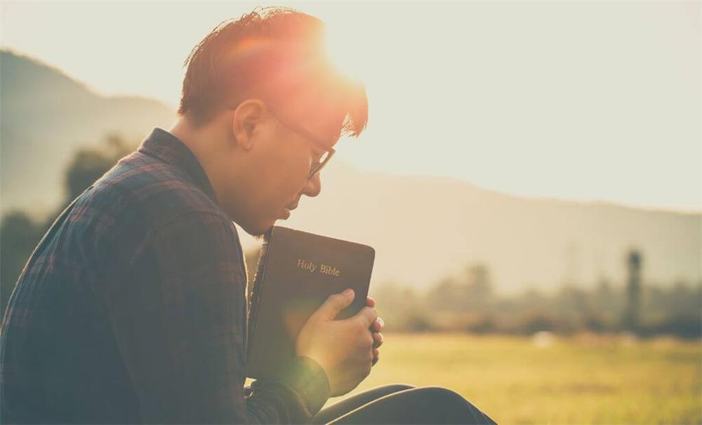 Top 10 encourageant les versets bibliques sur la recherche de votre identité