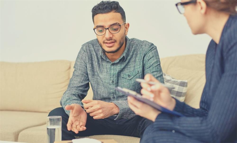 Psicólogo vs psiquiatra como escolher entre cada opção