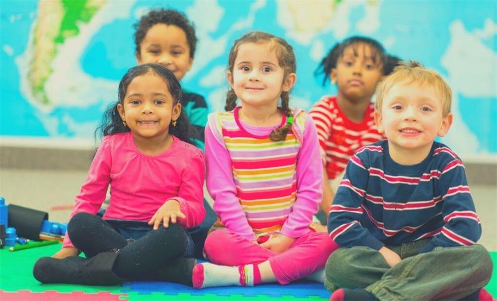 Top 10 des activités d'estime de soi pour les jardins d'enfants