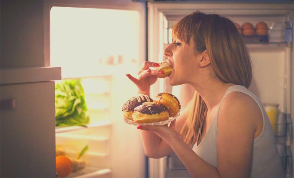 Los 10 mejores mecanismos de afrontamiento no saludables que te detienen